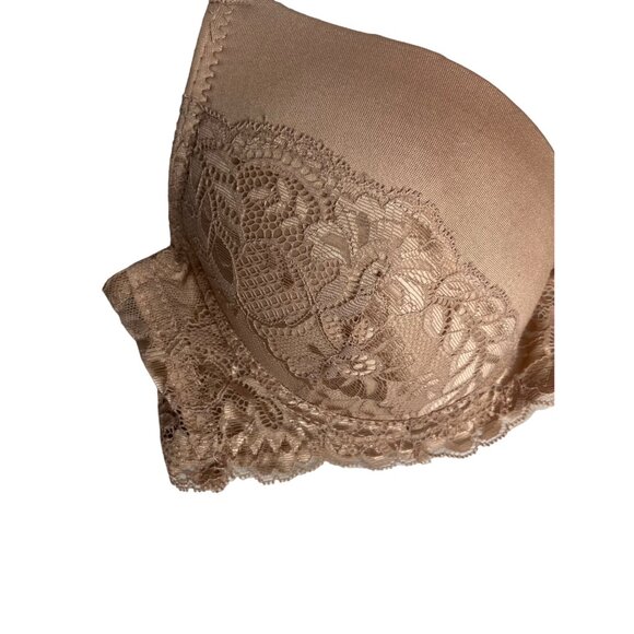 Bra Size 36B Tan Lightly Padded Underwire Lace Detail - Picture 3 of 9